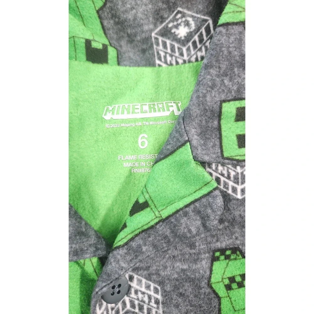 Minecraft Button Up Pajama Set‎ Boys Size 6